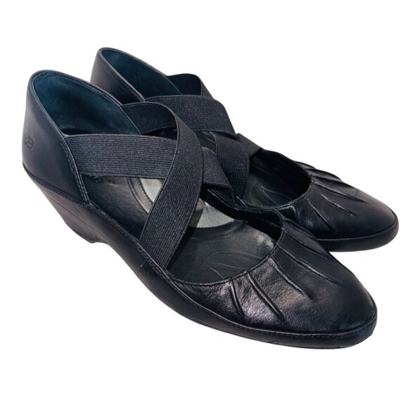 NURTURE Leather Shoes Women’s size 9M Mary Jane comfort career elastic top strap - Picture 1 of 12